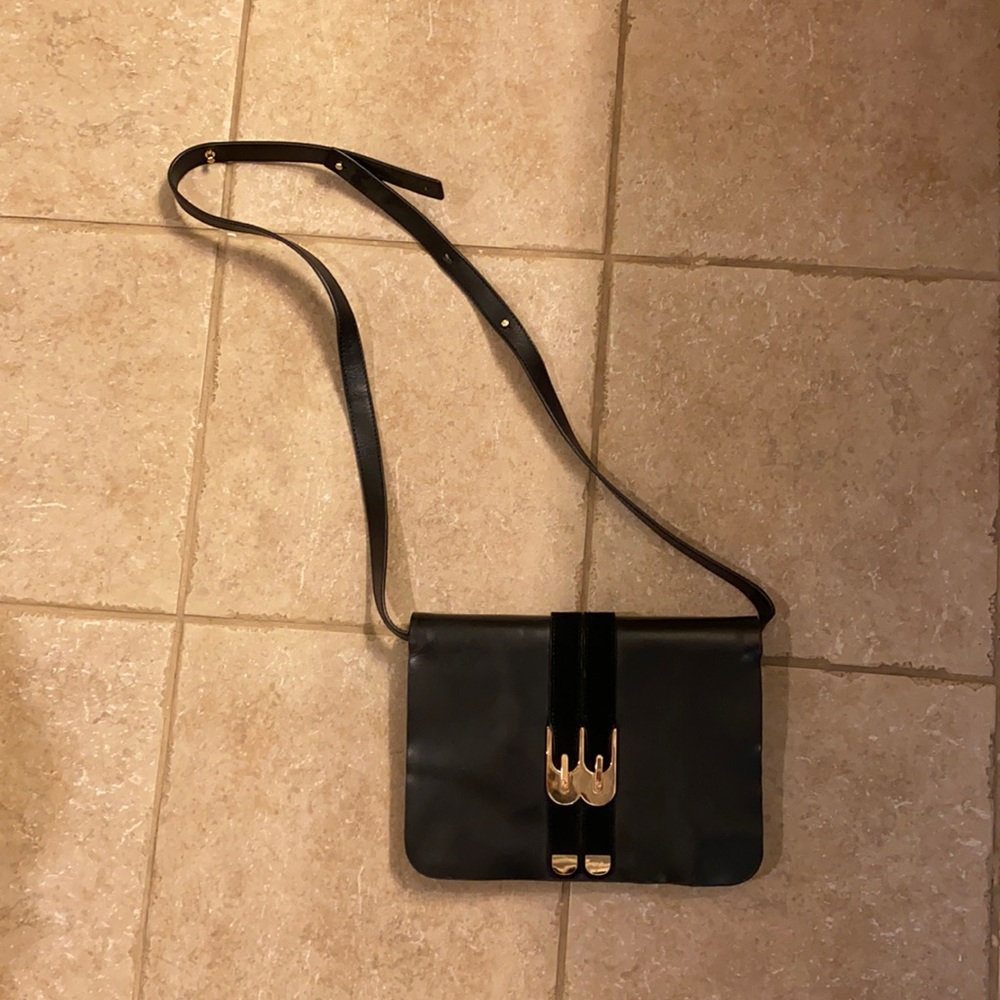 Raoul Leather Accordion Cross body bag